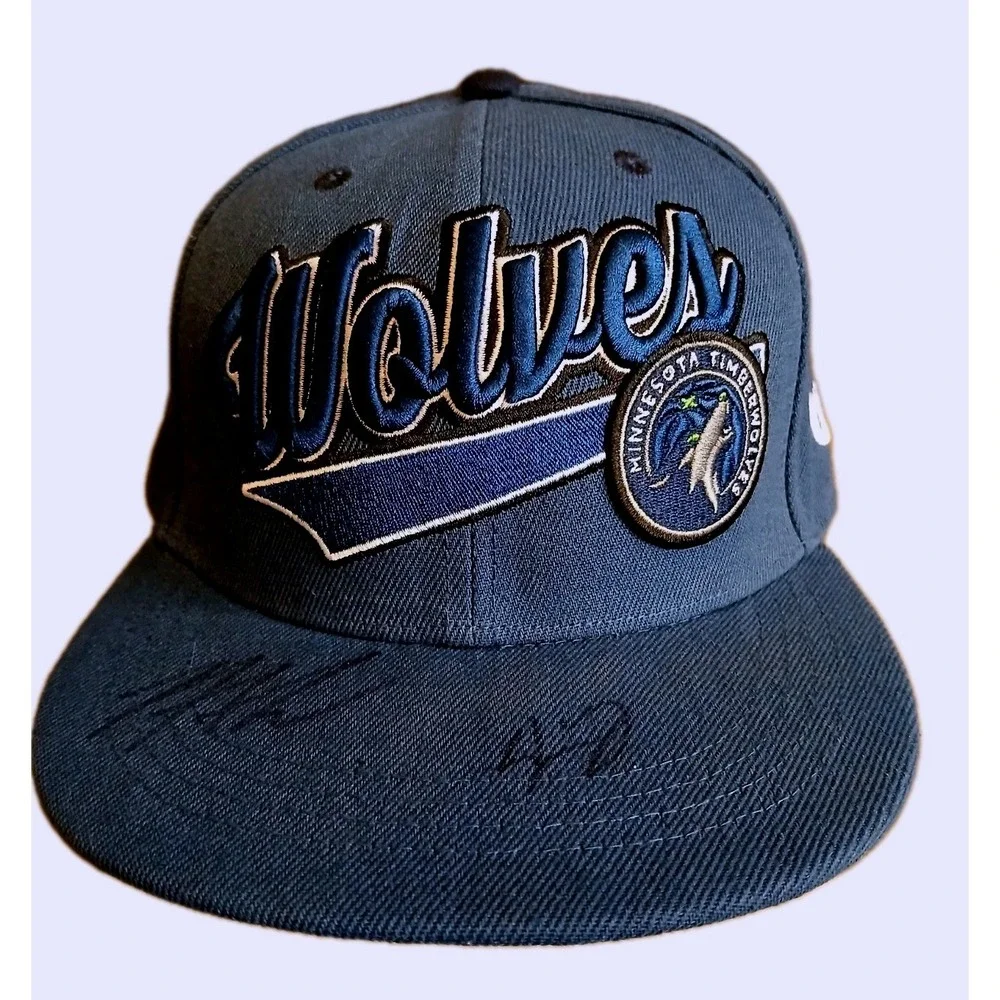 Signed Player#42 MN Timberwolfs NBA Ultra game offically licensed cap hat‎ #1118